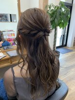 マーブル(MARBLE)&nbsp;【MARBLE】ゆるふわハーフアップ