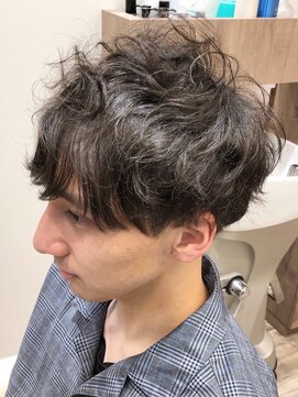 リム(RiM) MEN‘S HAIR/ニュアンスパーマ/ツイストスパイラル前髪パーマ