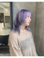 ビューズ(VIEWS)&nbsp;ラベンダーカラー/ブリーチカラー/ウルフカット/ウルフヘア