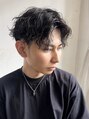レブヘアー 西院(LEVHAIR) センターパートとツイスパで色気が出るすたいるに!