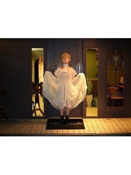 日常の外側にある、少し特別な時間への入り口～どこか懐かしくて心ときめくアンティークの空間へようこそ～