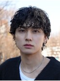 横浜西口シャドウパーマメンズマッシュウルフカット波巻きパーマ