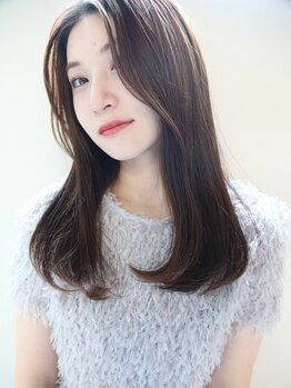 リゴッツ ドゥア プトゥリ(Regottz dua putri)の写真/【梅田/髪質改善】髪質や骨格を活かした似合わせカットが好評◎あなたの一番カワイイを引き出します♪