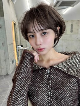 20代30代ショートボブレイヤーカットレイヤーボブ