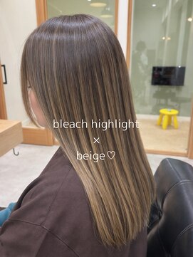 アース 若葉台店(EARTH) ハイライトを活かすベージュカラーでつくる自然な透明感