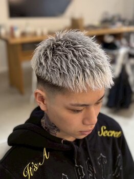 クラウドナイン(Cloud9)の写真/理想のヘアスタイルを叶えるメンズ専門店"Cloud9".高い技術力で魅せるヘアスタイルは必ず満足いただけます