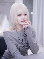 エクラ(ECLAT)&nbsp;ホワイトブロンド