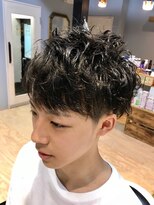 ハックス(HK's)&nbsp;ツーブロックスパイラルパーマ