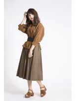 レバラディンズドゥミラー(Les Baladins du Miroir)&nbsp;【バラディンズ】大人可愛い鎖骨ミディアム