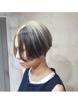 アンスール(Un Seul) 2トーンカラー　モードでかっこよく