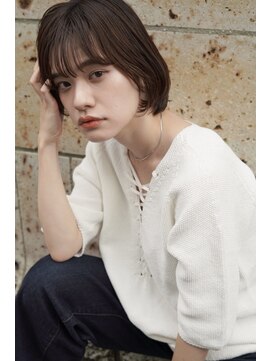 イリ(iri) 〈iri〉ショートボブ/ボブ/艶カラー/ブラウンカラー