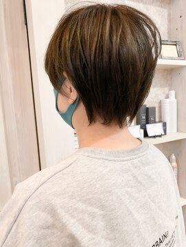 キャアリー(Caary) 福山市ショートヘア人気Caary /ショートボブ/ベリーショート