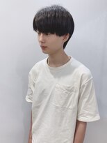 モリオフロムロンドン 松戸店(Morio from London)&nbsp;【松戸 岩口】刈り上げ無し黒髪重めハンサムショート