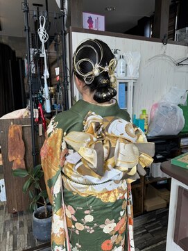 ヘアー リードレス(hair Re:dress) ヘアセット 上品華やか水引きアップスタイル 成人式着物着付け