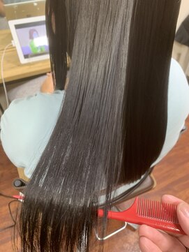 リアナ(RIANA) 髪質改善トリートメント、ケアカラー、炭酸ヘッドスパ