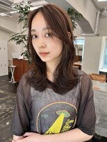 くびれミディアムグレージュカラー