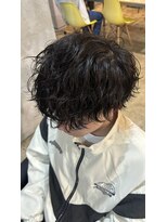 ルーメン 岐阜(ROOO MEN)&nbsp;メンズツーブロックカットツイストスパイラル波巻きパーマ