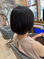 スタジオ アルファプラス 日暮里店(studio α+)&nbsp;ステップボーンカットカットボブショートハイライト白髪ぼかし