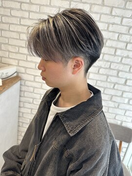 レミー(Remii) メンズセンターパート×メンズバレイヤージュ【Remii大通】