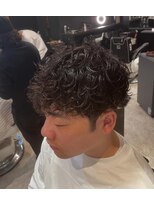 フランクスバーバー アンド ビアークラブ(FRANK'S BARBER and BEER CLUB)&nbsp;スパイキーショート/フェザーパーマ/サーフカール/有楽町