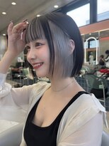 ロンドルーチェ 心斎橋(Lond luce)&nbsp;ダークアッシュ/ミディアムレイヤーカット［髪質改善/縮毛矯正］