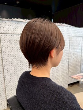 アコロン 武蔵小杉(acoron.) 後頭部が綺麗に見える丸みショート×武蔵小杉