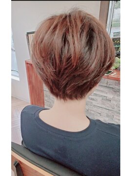 クロエヘアー(Chloe hair) 大人可愛いコンパクトショート