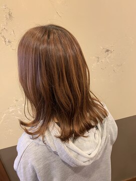 ヘアーメイク アチャ(hair make accha) 外ハネミディアム