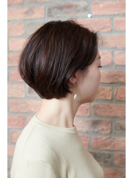 バーニー(BURNY) 大人ショートボブ