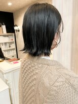 キャアリー(Caary)&nbsp;福山市Caary人気　 秋冬オススメ　切りっぱなし外ハネグレージュ