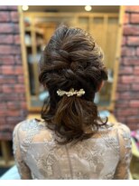 シイジ(SiiJe)&nbsp;大人ゆるハーフアップ