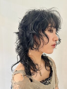 ナループロアオハナ(Nalu pu loa ohana) グランジ/ウルフ/ウルフパーマ/個性的/クラゲ/パーマ/ゆるめ