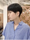 ベリーショート大人かわいいハンサムショート刈り上げショート