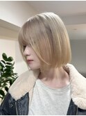 韓国ヘア顔周りレイヤーカットミディアムレイヤーハイトーンボブ