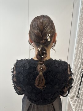 ネウィ 八王子(newi) Rina お呼ばれアレンジ