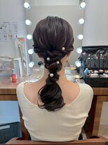 エメティ(Aimerty)&nbsp;ローポニーテールアレンジ♪