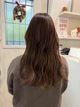 クウ(cuu) 髪質改善/ショコラブラウン/ロングヘア