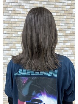 浪漫館 アプリーレ(APRILE)の写真/イルミナカラーで叶う外国人風ヘア！トレンドの透明感あふれる髪色で自分らしさを表現してね♪