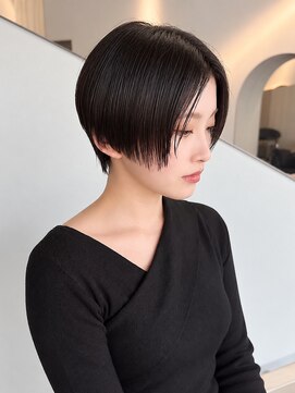 ルトワフクロマチ(Lutowa Fukuromachi) センターパート×ハンサムショート/袋町/本通