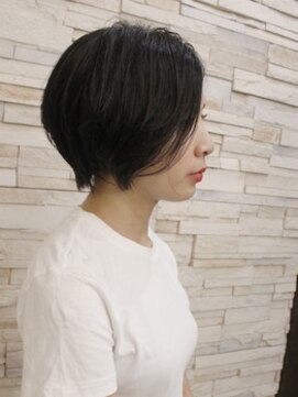 リジェール 高辻店 *REJOUIR* 黒髪ショート