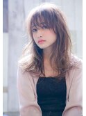 キャラメルベージュ　ヘアカラー　【池袋】