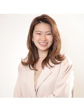 小顔に見せたい！女性のお悩みを顔まわりのこだわりカットで寄り添います。副店長 北里朋子 