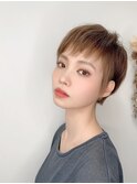 《era》セクシーショート ペールグレージュ ハイライト みわ