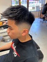 フリーク バーバーショップ 都島店(FREAK BARBER SHOP)&nbsp;フェザーアップスキンフェード