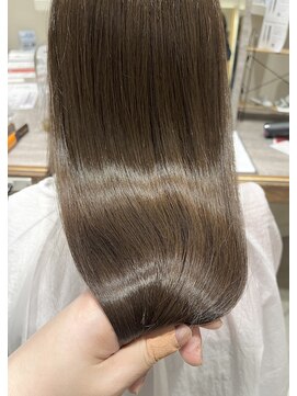 ヴァネッサ VANESSA 髪質改善×オリーブグレージュ