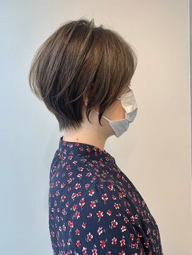アルトル 池袋(altru) ◇大人可愛い20代30代40代50代前下がりショートボブ丸みショート