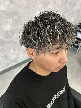 段 夏はメッシュパーマでしょ!