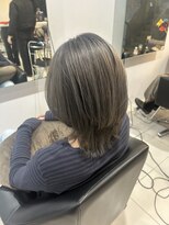 ノア(no_a)&nbsp;【四条烏丸】ブリーチなしアッシュグレー×レイヤー