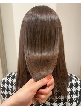 ジーナ 博多(Zina) 【Zina】マロンベージュ/ホワイトミルクティー/20代30代40代