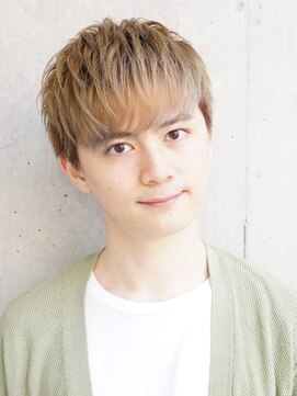 マイロ(mailo) ツーブロックなしマッシュショート×ハイトーンアッシュベージュ